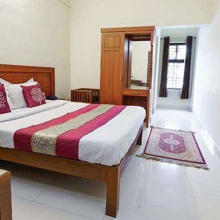Oyo 9404 Hotel White Fort Mananthavady Exterior foto